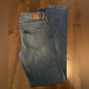 Mid rise straight Zara Jeans - Size 6